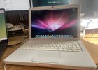 Apple MacBook 13 White (Early 2008)